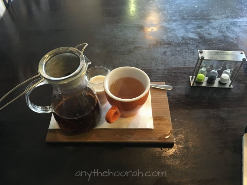 cup of tea and timer at pavlov's duck