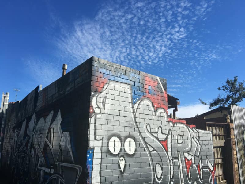dscreet maybe owls in collingwood graffiti